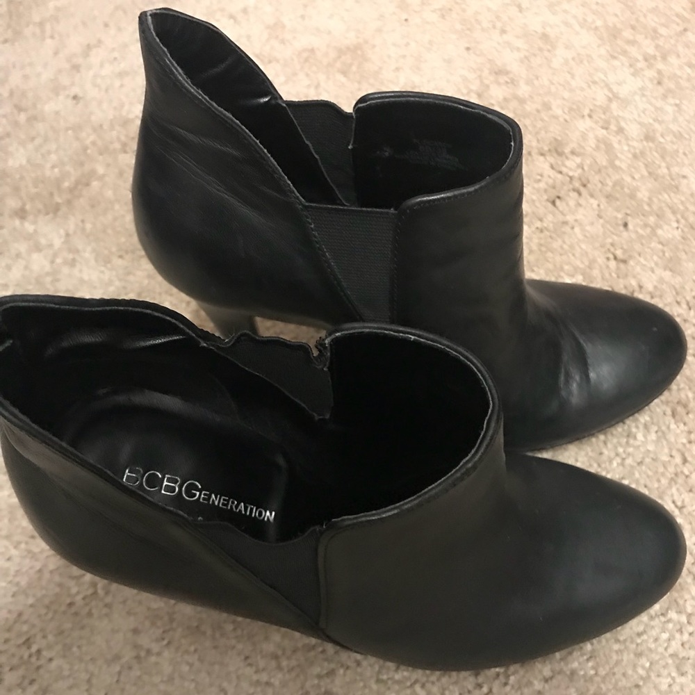 BCBG black booties